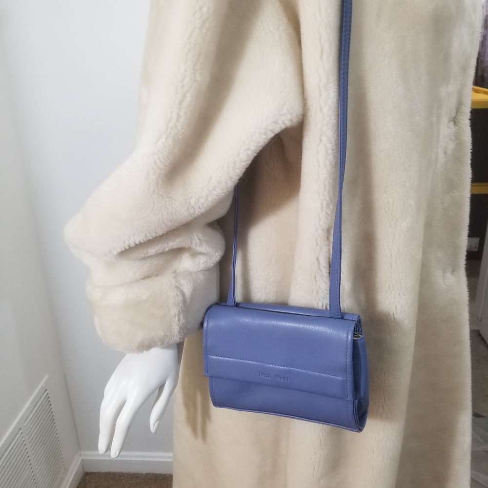 NINE WEST PERIWINKLE BLUE PURSE.
